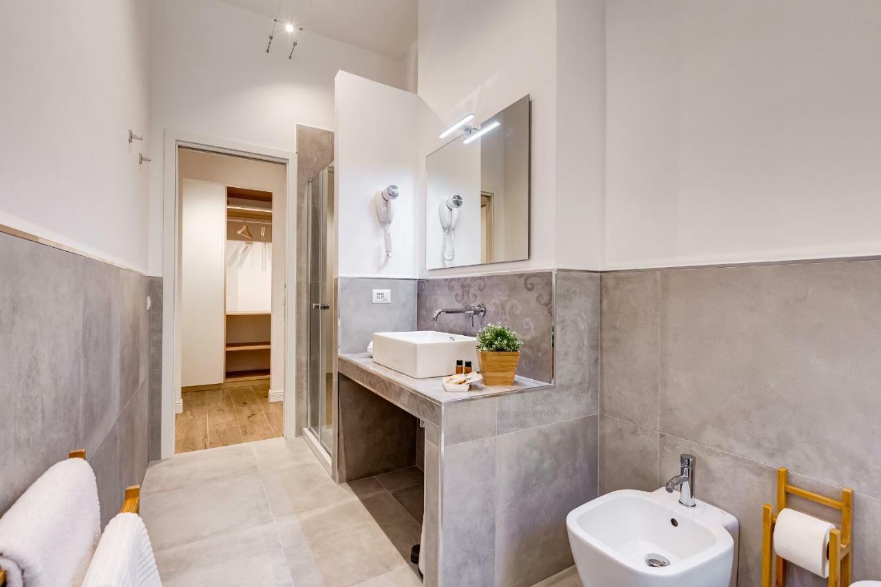 Germanico Luxury Apartment โรม ภายนอก รูปภาพ