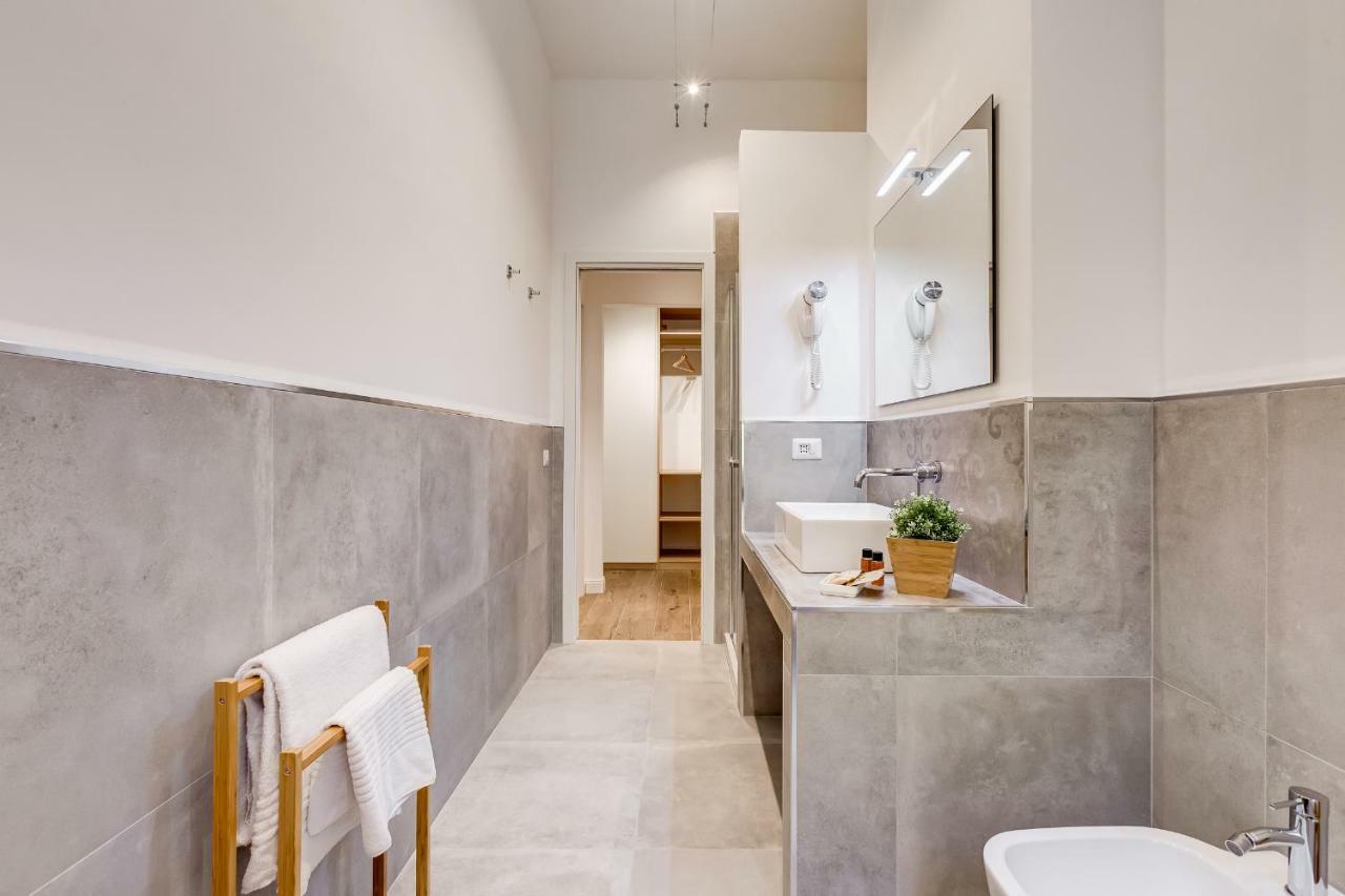 Germanico Luxury Apartment โรม ภายนอก รูปภาพ